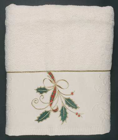 Holiday Nouveau Gold Bath Towel