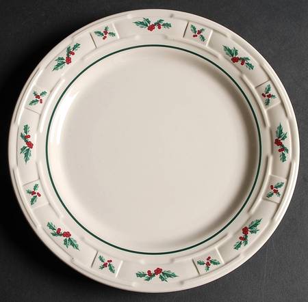Holly Luncheon Plate
