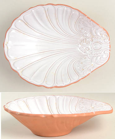 Queen Anne White 7" Shell Shaped Dish