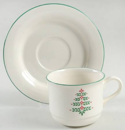 Yuletide Tree Flat Cup & Saucer Set