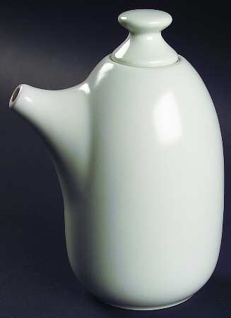 Frost White (Round) Creamer & Lid