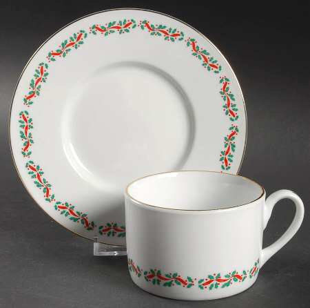 Ljoljo1 Flat Cup & Saucer Set by LJS Porcelain