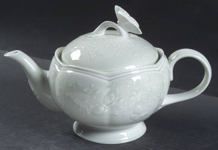 Butterfly Meadow Leaf Teapot & Lid