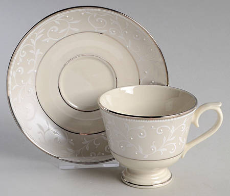 Pearl Innocence Footed Cup & Saucer Set