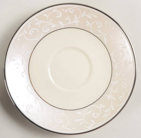 Pearl Innocence Saucer