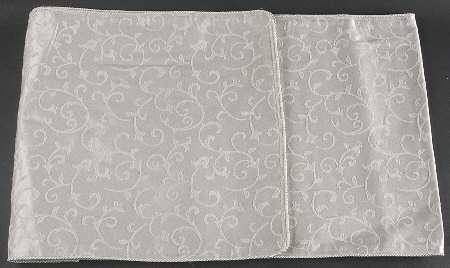 Pearl Innocence 14" X 90" Cloth Table Runner