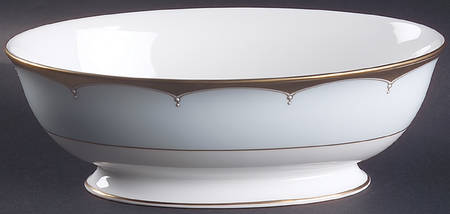 Royal Arcade 9" Oval Vegetable Bowl