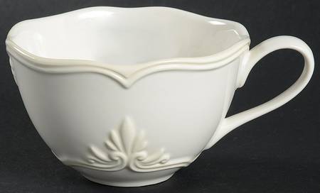 Butler's Pantry Gourmet Flat Cup