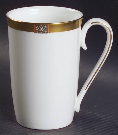Jewel Gold Accent Mug