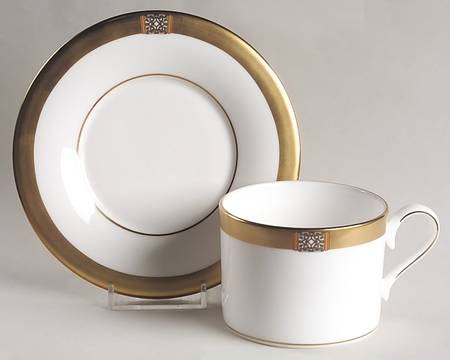 Jewel Gold Flat Cup & Saucer Set
