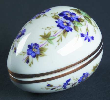 Violette Medium Egg Box & Lid
