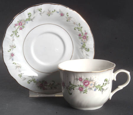 Clarabelle Flat Cup & Saucer Set