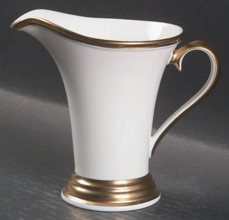 Eternal White Creamer