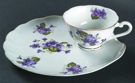 LEF46 Snack Plate & Cup Set