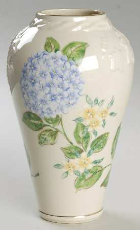 Hydrangeas In Blue Collection 7" Vase