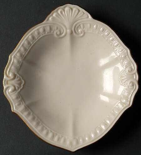Chadwick Collection 6" Round Scalloped Dish
