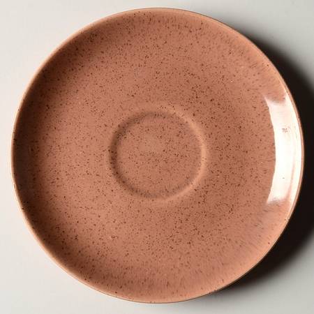 Seaside Pink (Nutmeg) by Laurel (USA)