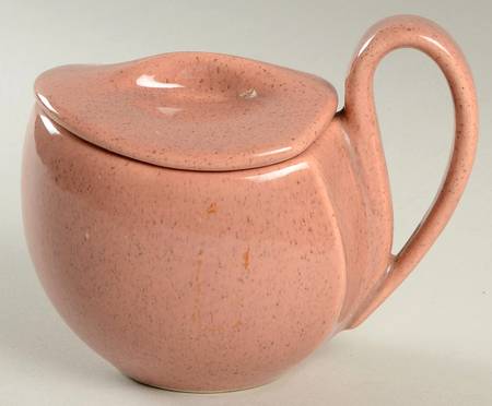 Seaside Pink (Nutmeg) Sugar Bowl & Lid by Laurel (USA)