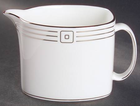 Mc Cormick Square Creamer