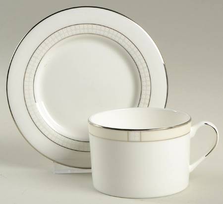 Flat Cup & Saucer Set