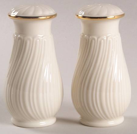 Housewarming Collection Salt & Pepper Set