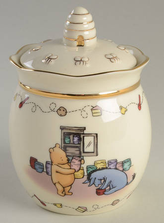 Classic Pooh Small Canister & Lid