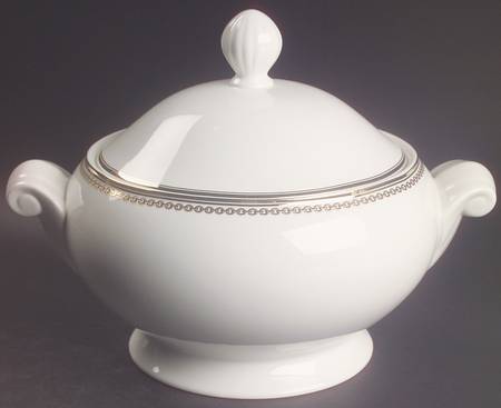 Claridge Gold 2.5 Qt Round Covered Casserole