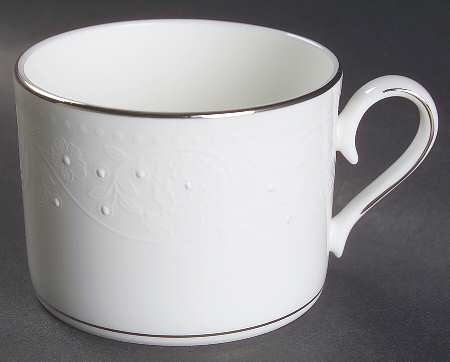 Floral Veil Flat Cup