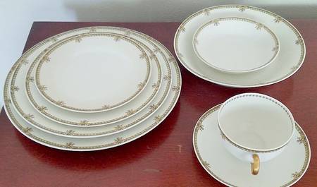 LIO4 Bread & Butter Plate