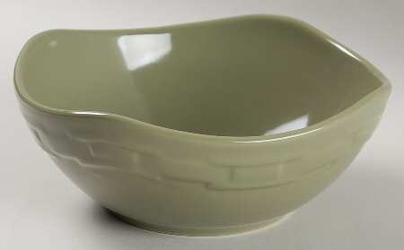 Woven Traditions Sage Ripple Bowl