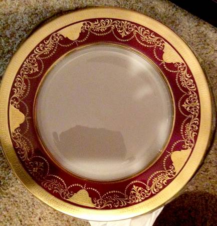 L71F Maroon by Lenox