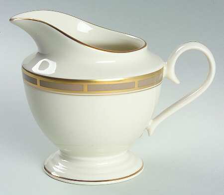 Desert Vista Creamer