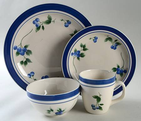 Blueberry 4 Piece Place Setting