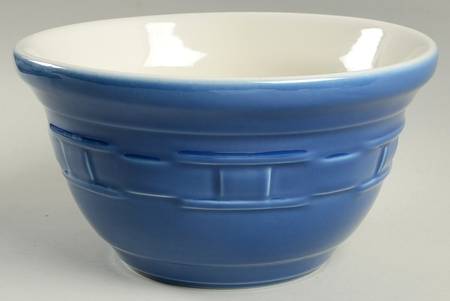 Woven Traditions Cornflower 8" Mixing Bowl