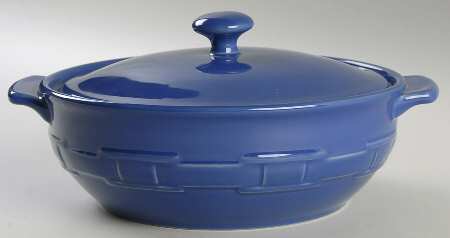 Woven Traditions Cornflower 2 Qt Round Covered Casserole