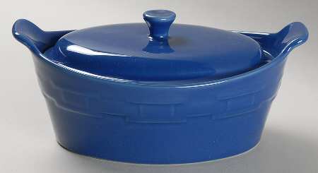 Woven Traditions Cornflower 20 Oz Small Oval Covered Casserole