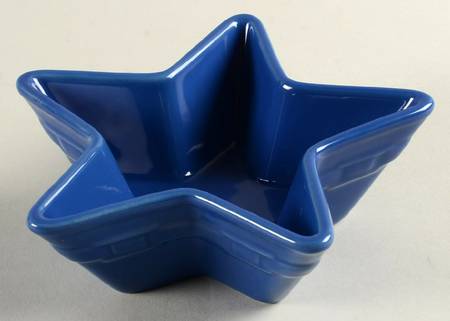 Woven Traditions Cornflower Star Shaped Bowl