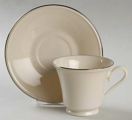 L117 Footed Cup & Saucer Set