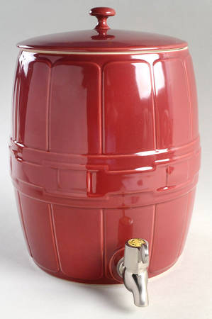 Woven Traditions Paprika China Beverage Server & Lid