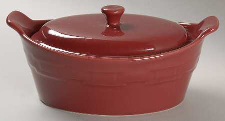 Woven Traditions Paprika 20 Oz Small Oval Covered Casserole