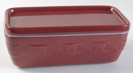 Woven Traditions Paprika 8" Rectangular Baker & Lid