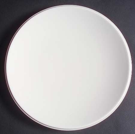 Ubiquity Cream Accent Luncheon Plate
