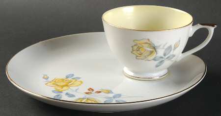 LEF62 Snack Plate & Cup Set