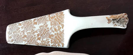 3056 Solid Ceramic Pie/Cake Server