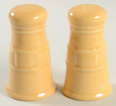 Woven Traditions Butternut Salt & Pepper Set
