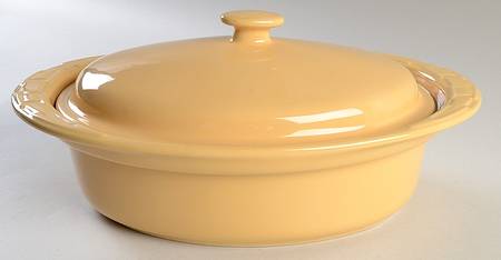 Woven Traditions Butternut 3 Quart Oval Covered Casserole