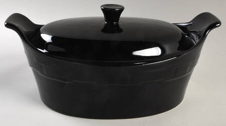 Woven Traditions Ebony 2 Quart Oval Covered Casserole