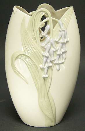 Floral Blossom Collection 7" Blue Bell Vase