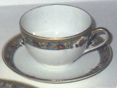 MHL12 Flat Cup & Saucer Set