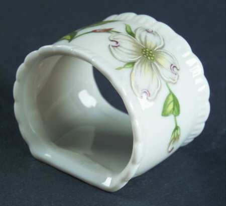 LEF68 Napkin Ring